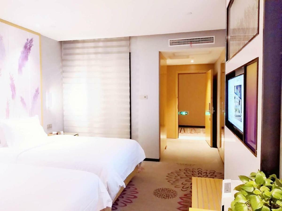 Lavande Hotel Taixing Jiangping Road Kültér fotó
